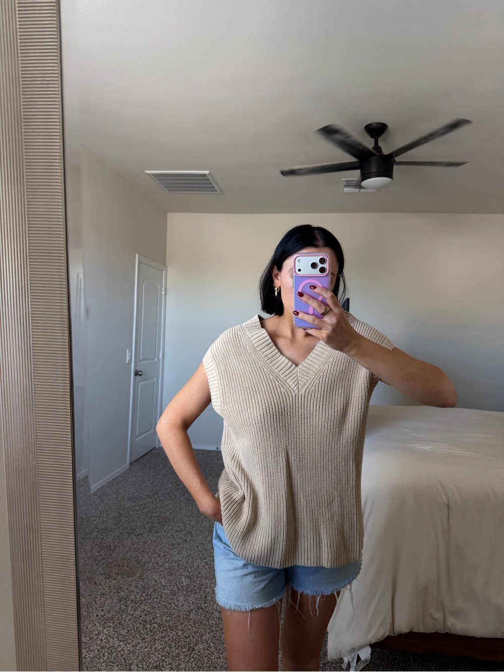 Beige oversized sweater vest